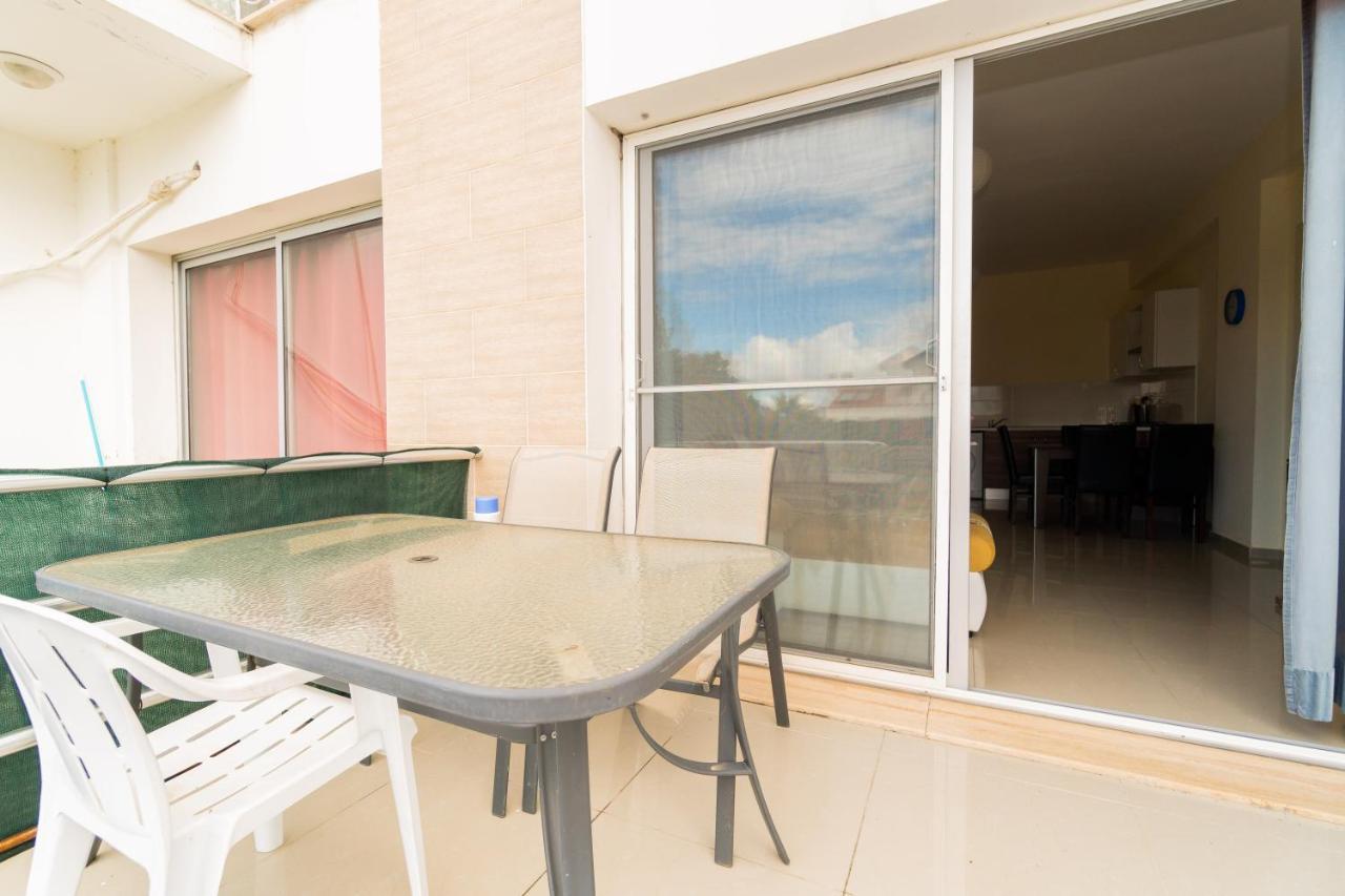 Amazing Two-Bedroom Apartment In Residence Lukomorye D1 With Private Garden Karavász Kültér fotó
